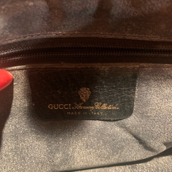 Vintage Gucci cross body bag - Picture 10 of 13